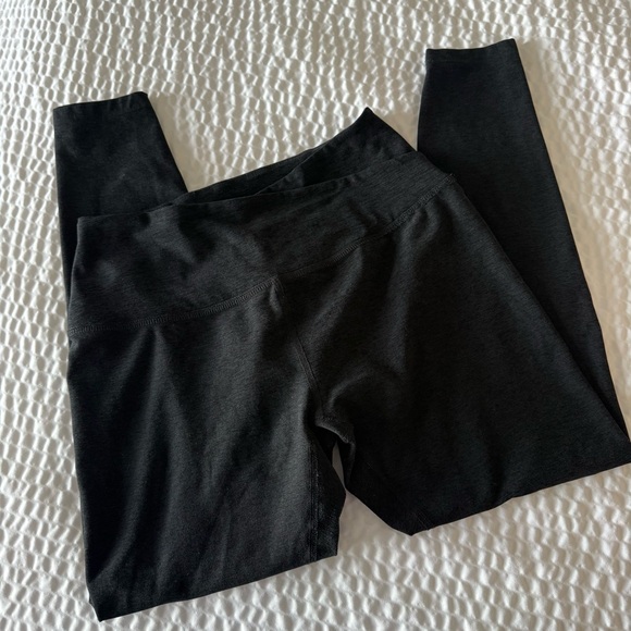 Beyond Yoga Leggings Large - Picture 3 of 4